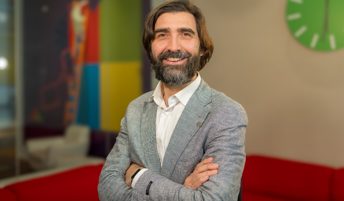 Autor Doctor Antonio Pérez Martínez La terapia celular y más allá una revolución en la oncología pediátrica